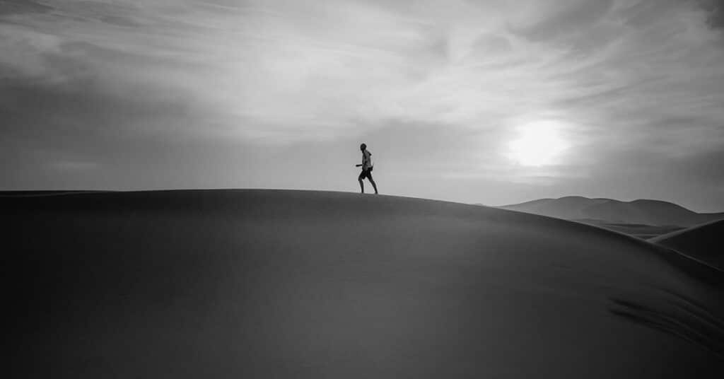 4-minute-mile-desert-training