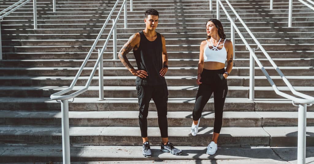 Man-and-Woman-on-Steps