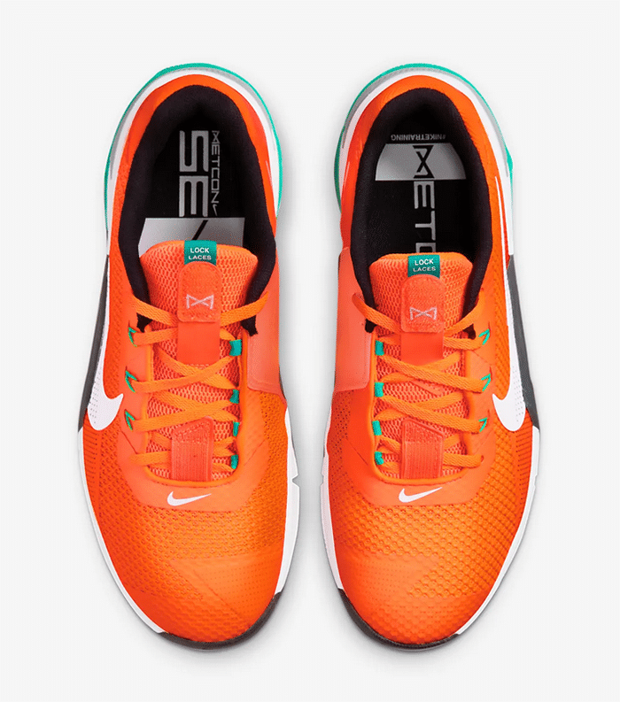 Nike Metcon 7 in Orange