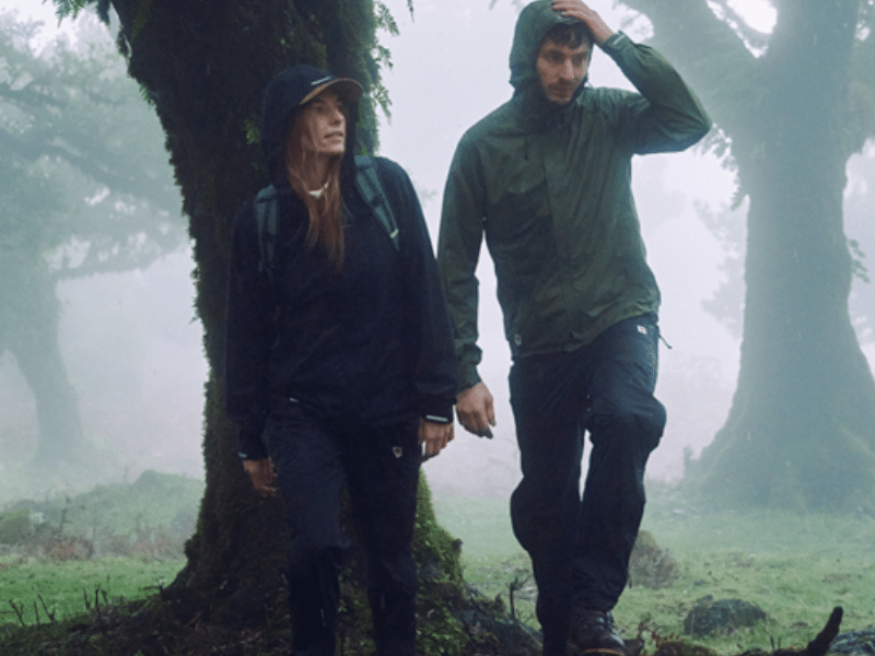 Adventure couple in Fjällräven jackets